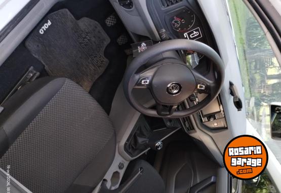 Autos - Volkswagen Polo 2020 Nafta 110000Km - En Venta