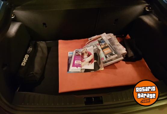 Autos - Ford Focus 1.6 S 2018 Nafta 150000Km - En Venta