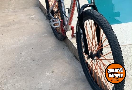 Deportes - Vendo bicicleta rodado 29 - En Venta
