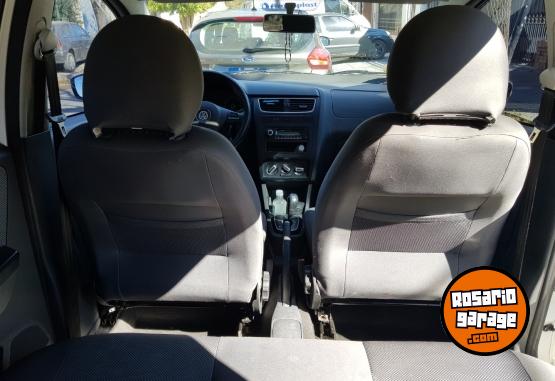 Autos - Volkswagen FOX 1.6 I MOTION 2011 Nafta 130000Km - En Venta