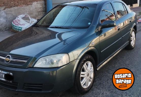 Autos - Chevrolet Astra 2009 Nafta 200Km - En Venta