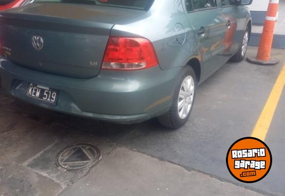 Autos - Volkswagen Voyage 2011 GNC 146000Km - En Venta