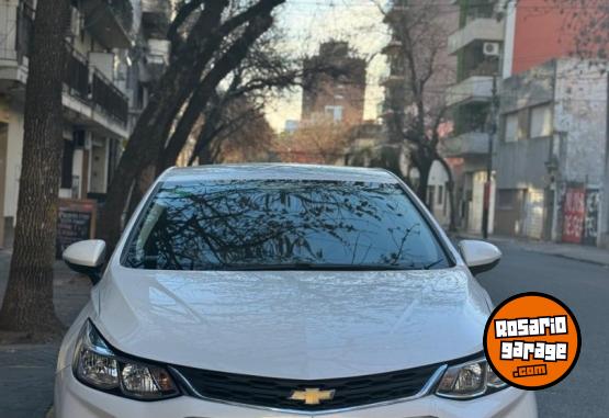 Autos - Chevrolet CRUZE LT 2018 Nafta 85000Km - En Venta