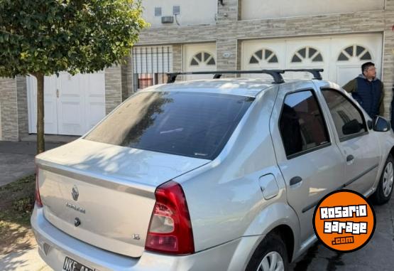 Autos - Renault LOGAN 2013 GNC 198000Km - En Venta