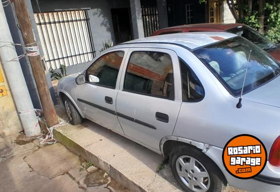 Autos - Chevrolet Corsa 1998 GNC 200000Km - En Venta