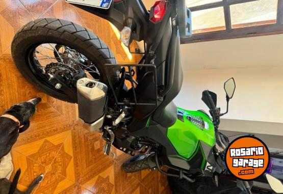 Motos - Kawasaki Versys 300 2024 Nafta 12500Km - En Venta