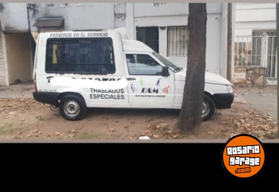 Utilitarios - Fiat Fiorino 2010 Nafta 370000Km - En Venta