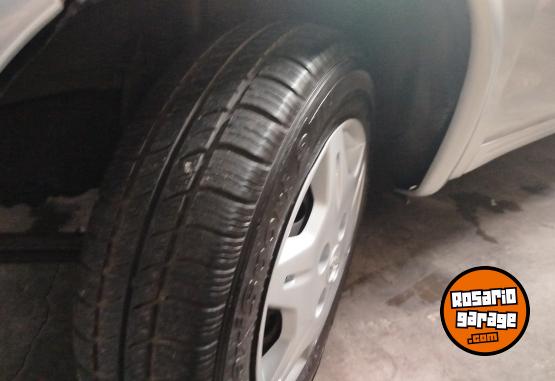 Autos - Chevrolet Corsa 2006 GNC 165000Km - En Venta