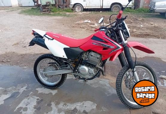 Motos - Honda Tornado 2015 Nafta 999999Km - En Venta