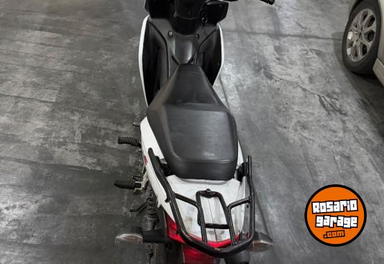 Motos - Honda New Wave 2021 Nafta 22000Km - En Venta