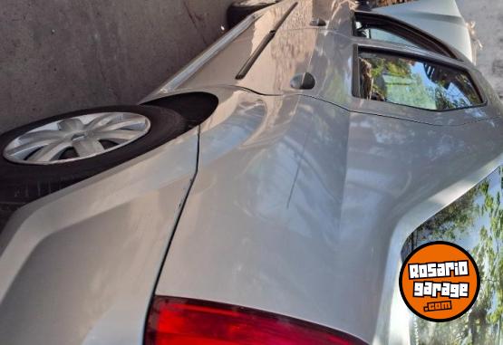 Autos - Renault Logan 2013 Nafta 119000Km - En Venta