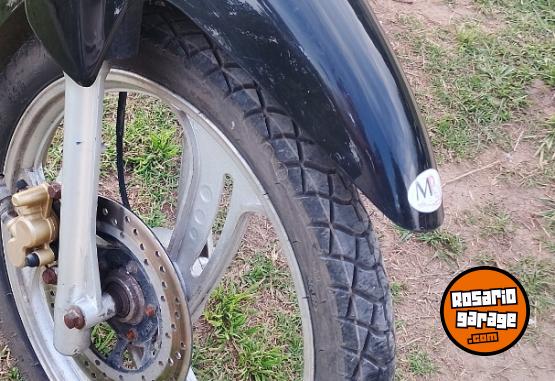 Motos - Corven 110 2016 Nafta 16000Km - En Venta