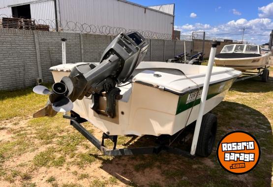 Embarcaciones - En venta casco Tortolini 445 Suzuki 40 hp 2t a ca�a manual con trailer a�o 1996 u$s3400 #nautistorearroyoseco www.nautistore.com.ar - En Venta