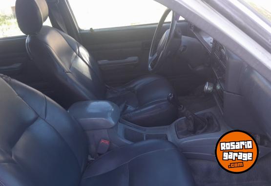 Camionetas - Toyota Hilux 2003 Diesel 100000Km - En Venta