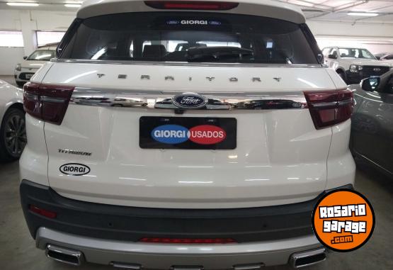 Camionetas - Ford TERRITORY TITANIUM 2022 Nafta 74000Km - En Venta
