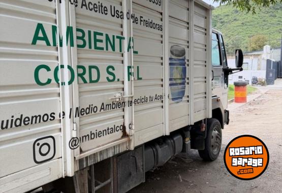 Camiones y Gr�as - FORD CARGO 1119 - En Venta