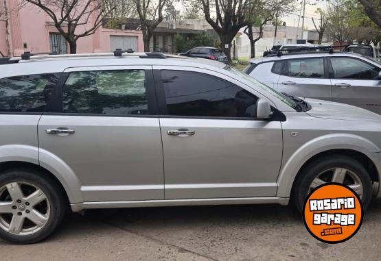 Camionetas - Dodge JOURNEY R/T 2010 Nafta 250000Km - En Venta