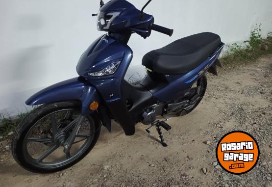Motos - Motomel Blitz 2025 Nafta 6600Km - En Venta