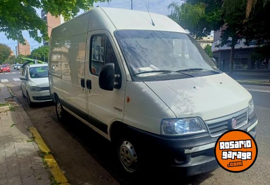 Utilitarios - Fiat Ducato 2010 Diesel 300000Km - En Venta