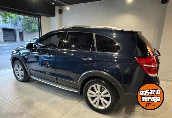 Camionetas - Chevrolet captiva 2018 Diesel 90000Km - En Venta