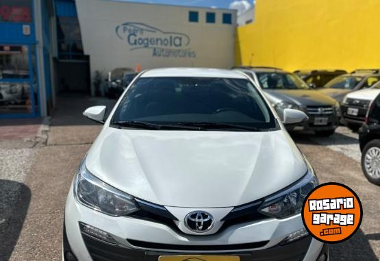 Autos - Toyota Yaris XLS autom�tico 2021 Nafta  - En Venta