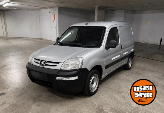 Utilitarios - Peugeot Partner 2016 Diesel 120000Km - En Venta