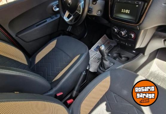 Utilitarios - Renault Kangoo Stepway 2020 GNC 114000Km - En Venta