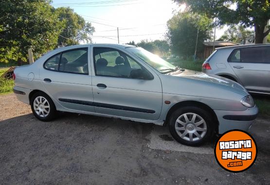 Autos - Renault Megane 2003 Diesel 350000Km - En Venta