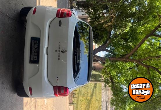 Autos - Renault Sandero 2017 Nafta 167000Km - En Venta