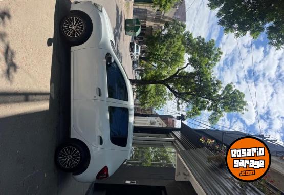 Autos - Renault Sandero 2017 Nafta 167000Km - En Venta
