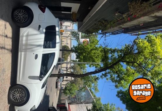 Autos - Renault Sandero 2017 Nafta 167000Km - En Venta