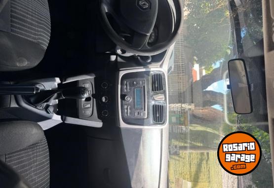 Autos - Renault Sandero 2017 Nafta 167000Km - En Venta