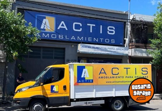 Camiones y Gr�as - Excelente oportunidad - En Venta