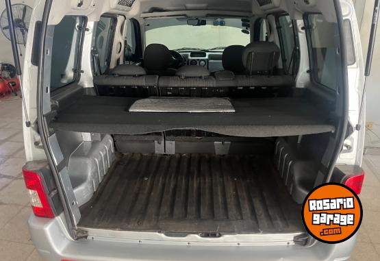 Utilitarios - Citroen Berlingo multispace 2013 GNC 143000Km - En Venta
