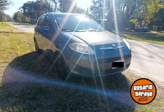 Autos - Fiat Palio Attractive 2012 GNC 184000Km - En Venta