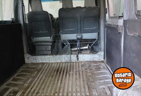 Utilitarios - Renault Master 2009 Diesel 190000Km - En Venta