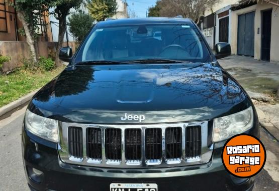 Camionetas - Jeep GRAND CHEROKEE LIMITED 2011 Nafta 120000Km - En Venta