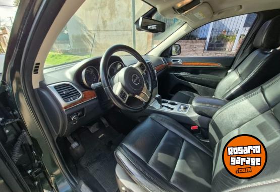 Camionetas - Jeep GRAND CHEROKEE LIMITED 2011 Nafta 120000Km - En Venta