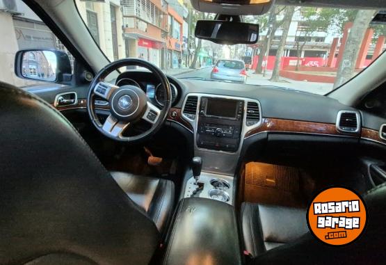 Camionetas - Jeep GRAND CHEROKEE LIMITED 2011 Nafta 120000Km - En Venta