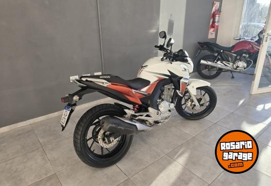 Motos - Honda Honda twister 250 2018 Nafta 29000Km - En Venta