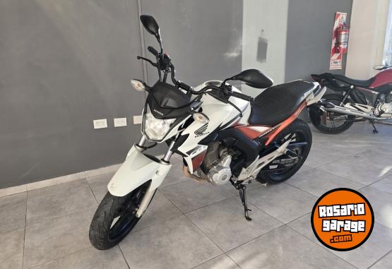 Motos - Honda Honda twister 250 2018 Nafta 29000Km - En Venta