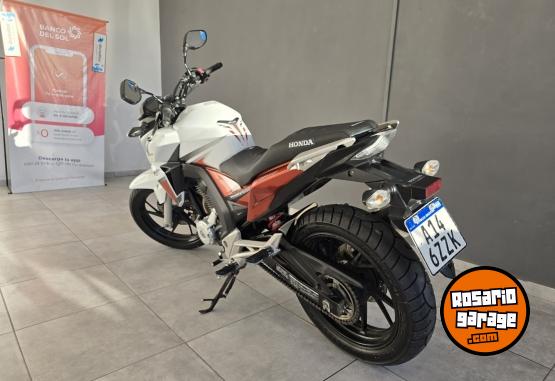 Motos - Honda Honda twister 250 2018 Nafta 29000Km - En Venta