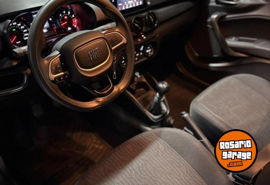 Autos - Fiat CRONOS DRIVE 1.3 GSE 2023 Nafta 82601Km - En Venta
