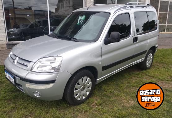 Utilitarios - Citroen BERLINGO partner kangoo 2022 Diesel 90000Km - En Venta