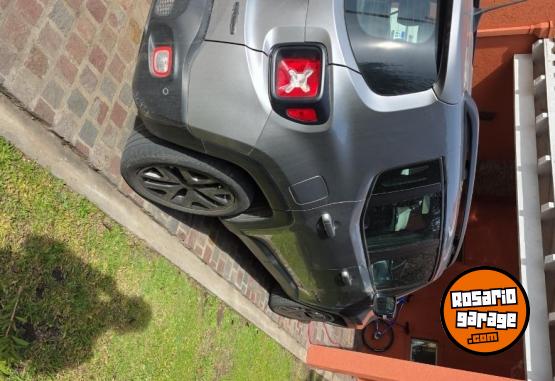 Camionetas - Jeep Renegade 2022 Nafta 50000Km - En Venta