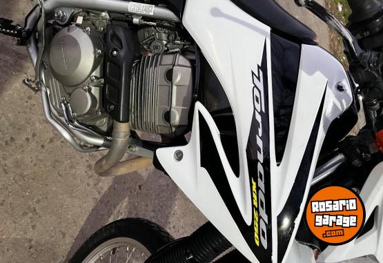 Motos - Honda Tornado 2010 Nafta 40000Km - En Venta