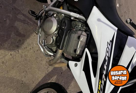 Motos - Honda Tornado 2010 Nafta 40000Km - En Venta