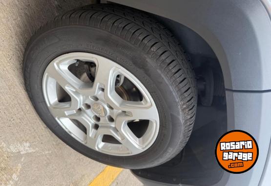 Camionetas - Otra marca Jeep Renegade 2023 Nafta 92500Km - En Venta
