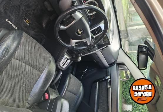 Camionetas - Chevrolet Captiva 2008 Diesel 149000Km - En Venta