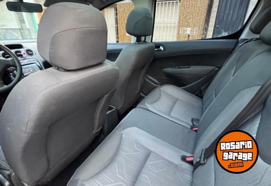Autos - Peugeot 308 2017 Nafta 92000Km - En Venta